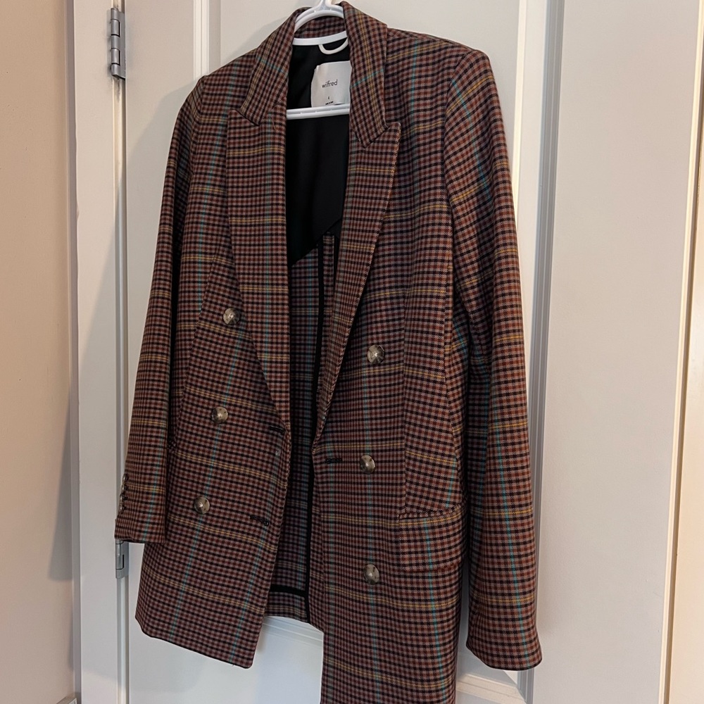 Aritzia Blazer